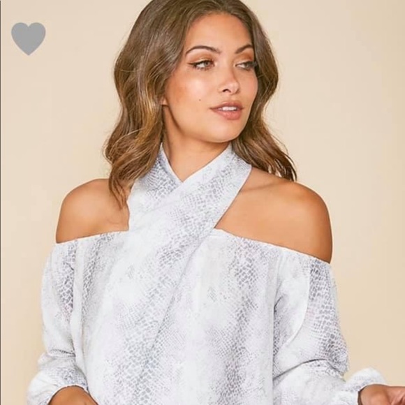 Top - Picture 3 of 3